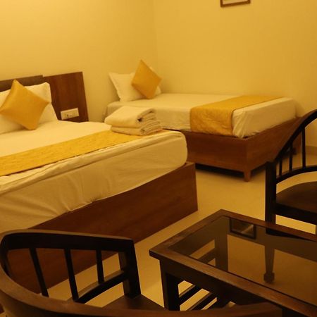 Hotel Jmb Dźodhpur Zewnętrze zdjęcie