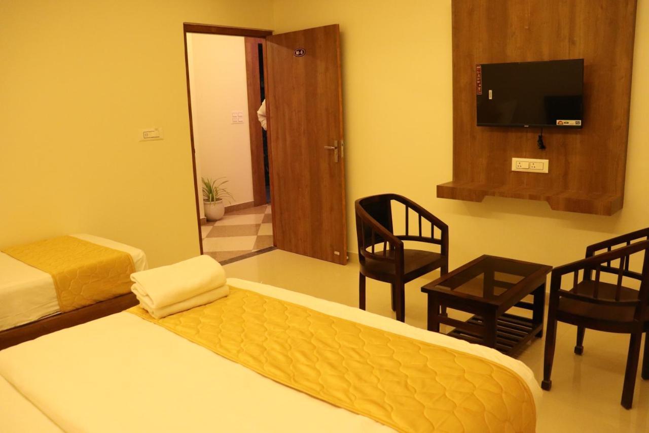 Hotel Jmb Dźodhpur Zewnętrze zdjęcie