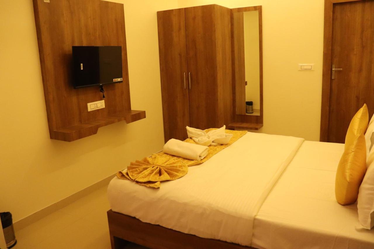Hotel Jmb Dźodhpur Zewnętrze zdjęcie