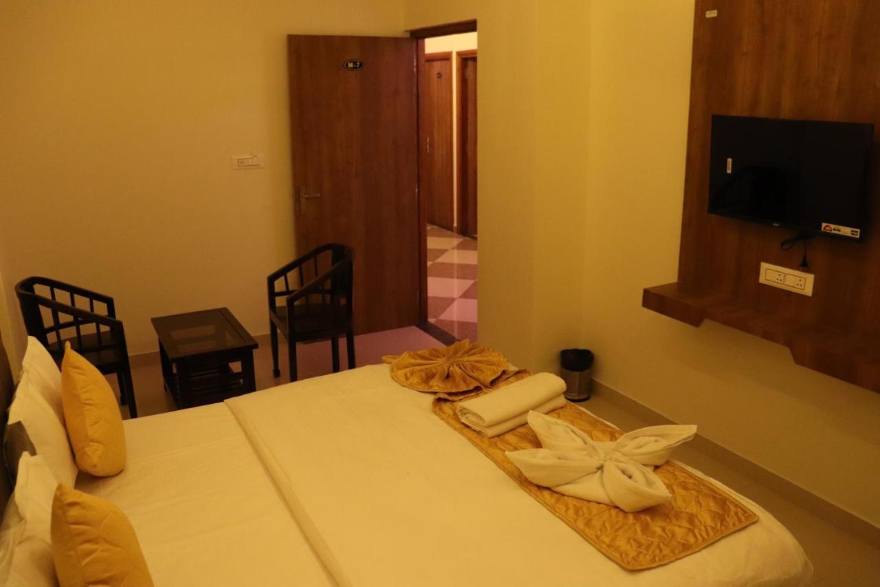 Hotel Jmb Dźodhpur Zewnętrze zdjęcie