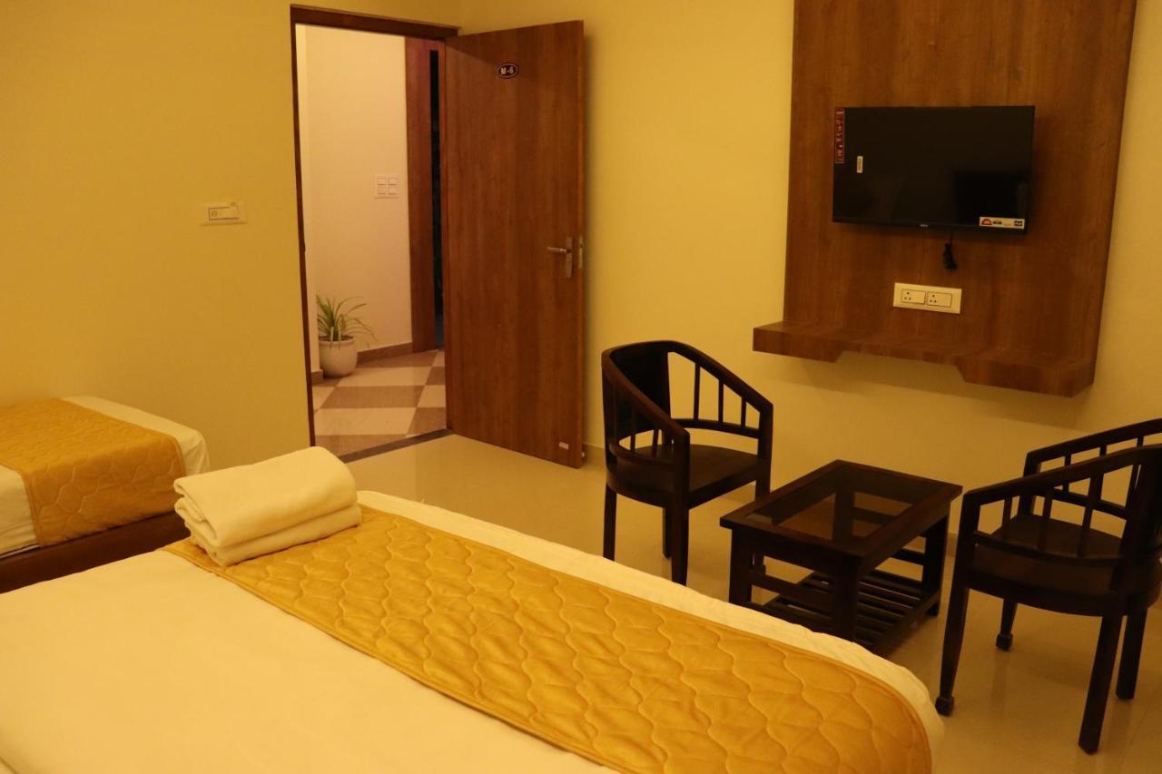 Hotel Jmb Dźodhpur Zewnętrze zdjęcie